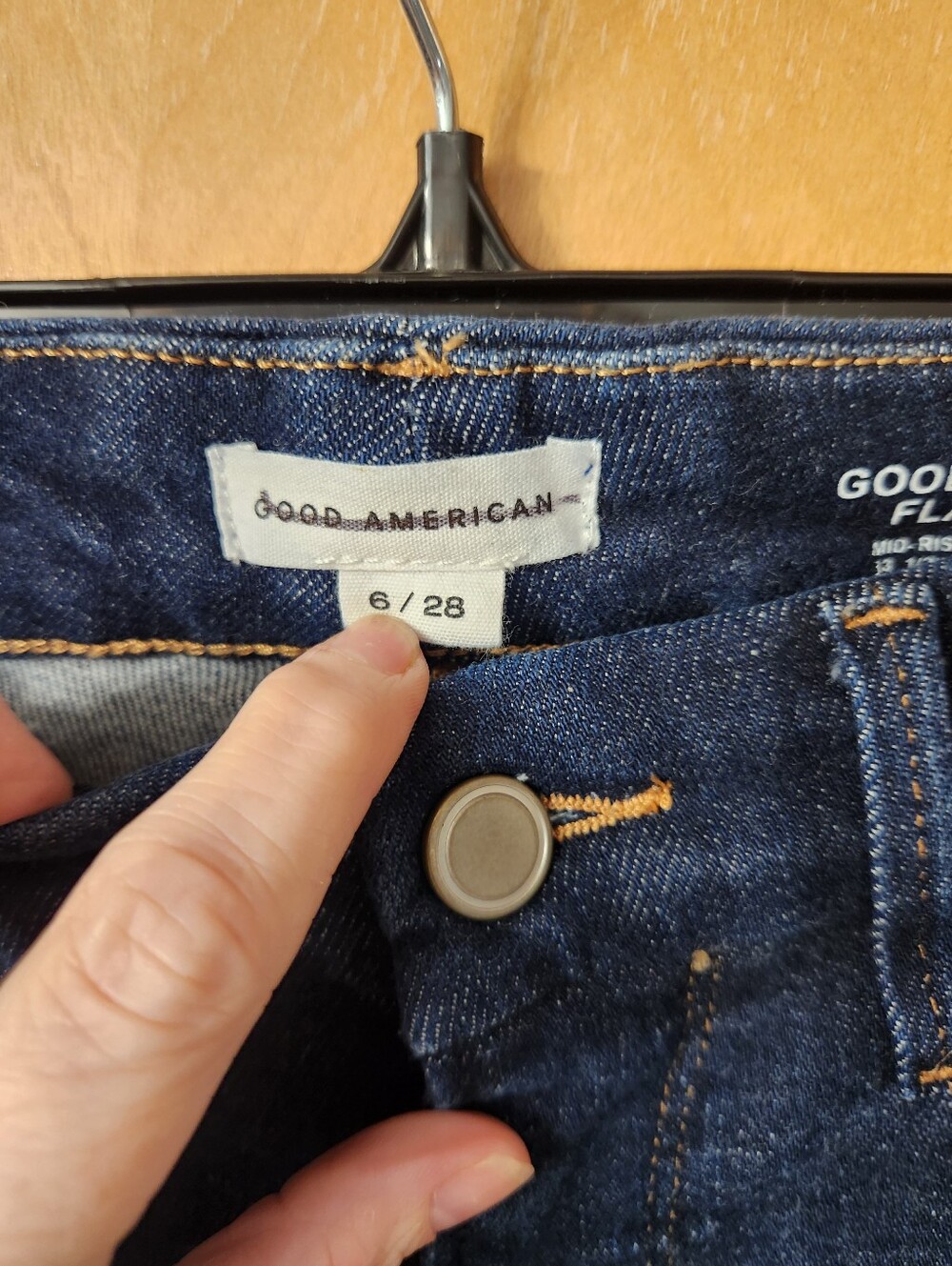 GOOD AMERICAN Good Legs Women's Flared Jeans Size 28 - Picture 4 of 9